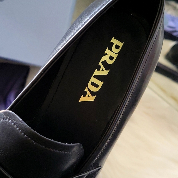 Men's Prada shoes - Runs big, can fit a 9 - Picture 2 of 7